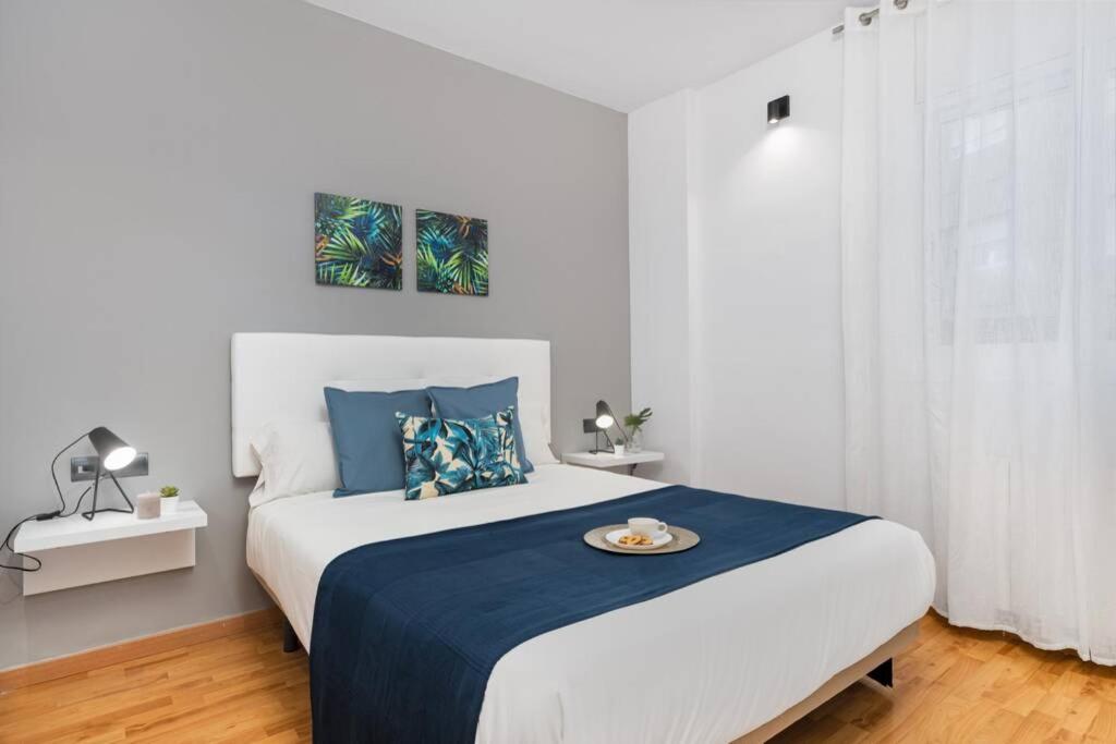Lodging Apartments Villa De Gracia 2 Bedroom Cozy Apartment Barcelone Extérieur photo