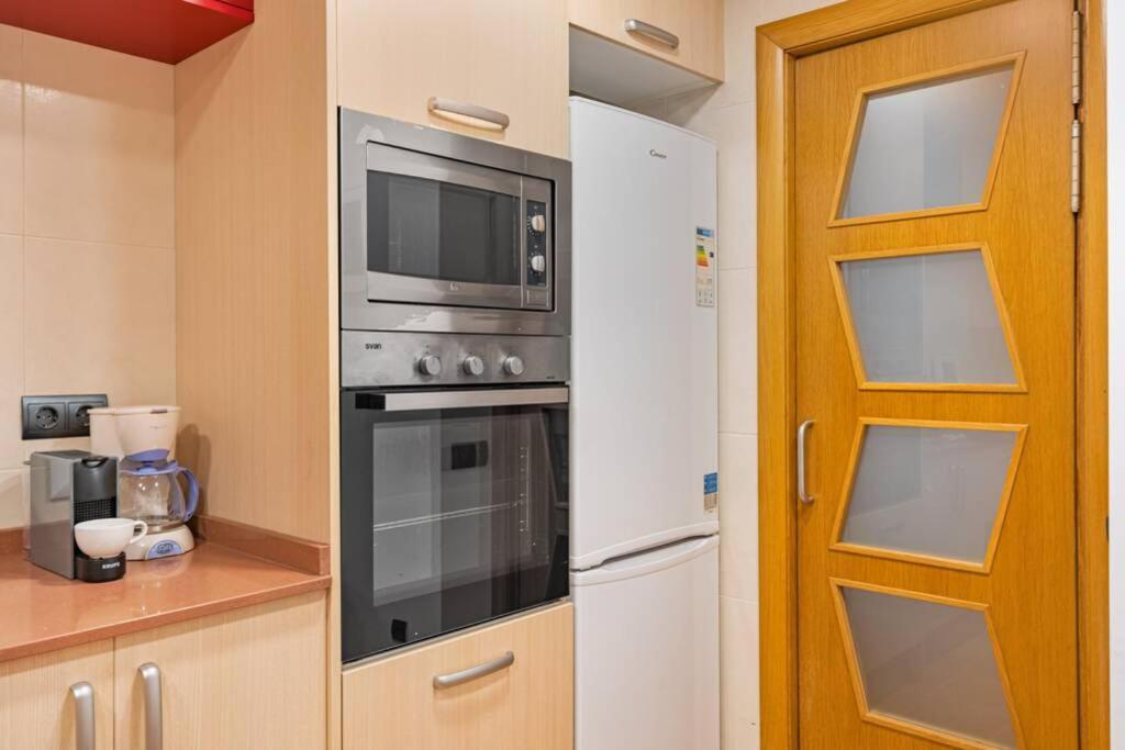 Lodging Apartments Villa De Gracia 2 Bedroom Cozy Apartment Barcelone Extérieur photo